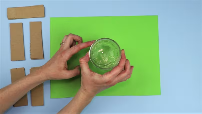 pot en verre à coller pour la fabrication du volcan